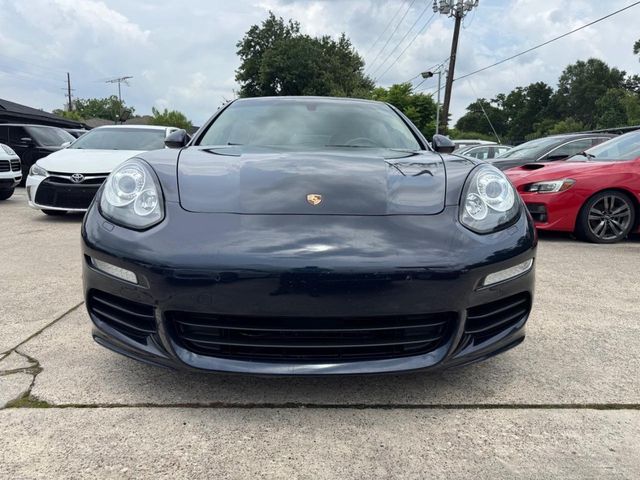 2016 Porsche Panamera Base