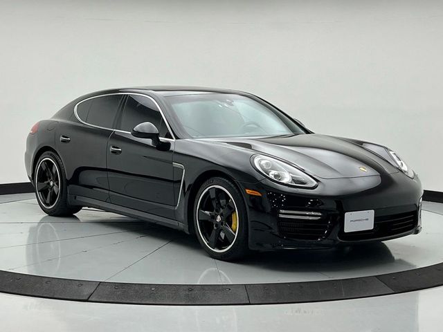 2016 Porsche Panamera Turbo S