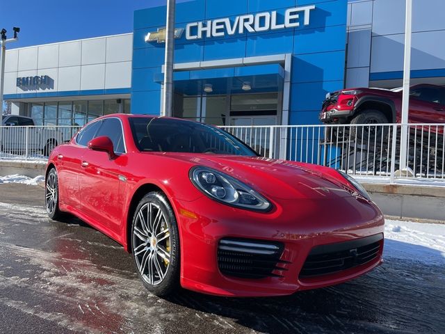 2016 Porsche Panamera Turbo