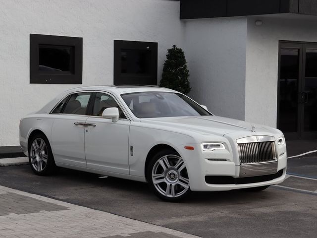 2016 Rolls-Royce Ghost Base