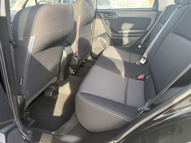 2016 Subaru Forester 2.5i