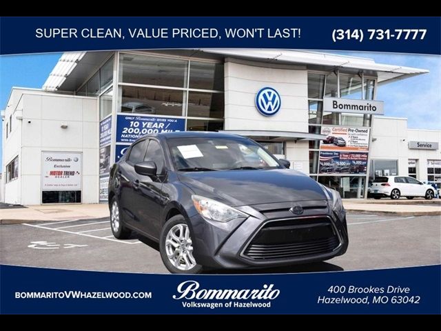 2016 Scion iA Base