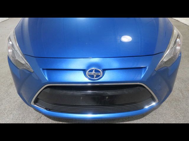 2016 Scion iA Base