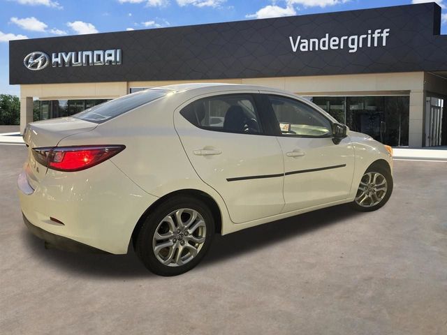 2016 Scion iA Base