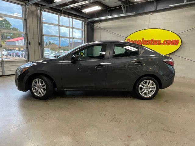 2016 Scion iA Base