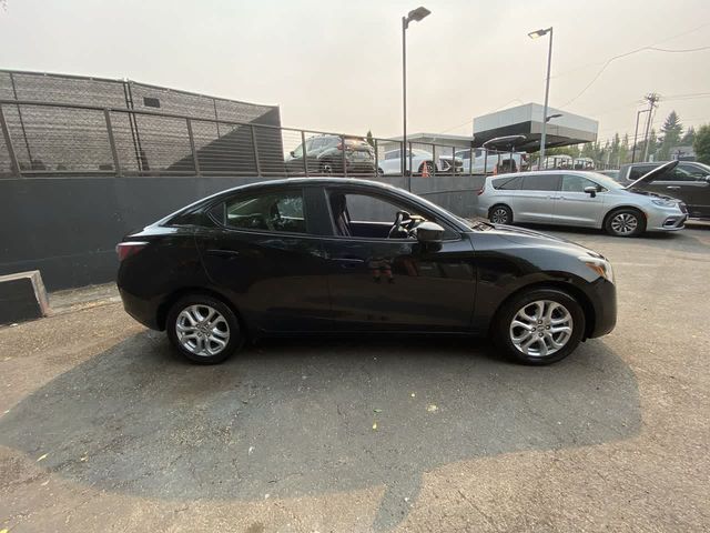 2016 Scion iA Base
