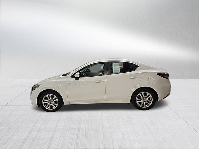 2016 Scion iA Base