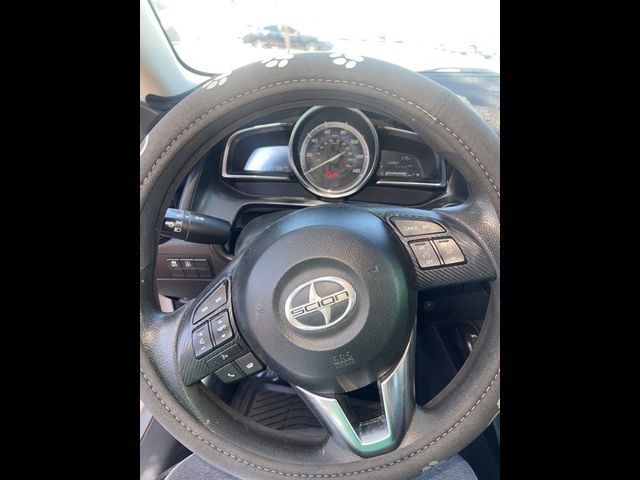 2016 Scion iA Base