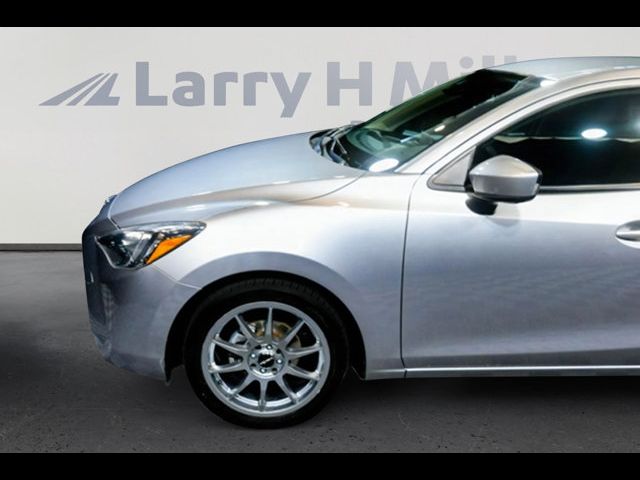 2016 Scion iA Base