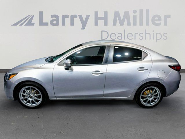 2016 Scion iA Base