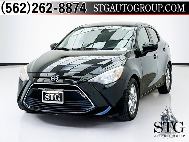 2016 Scion iA Base