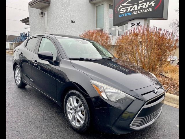 2016 Scion iA Base