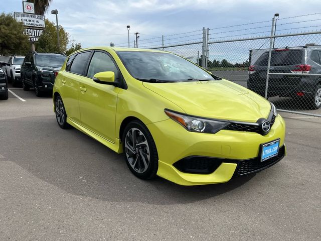 2016 Scion iM Base