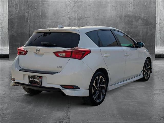 2016 Scion iM Base