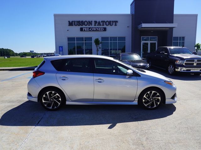 2016 Scion iM Base