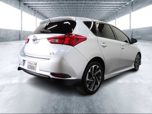 2016 Scion iM Base