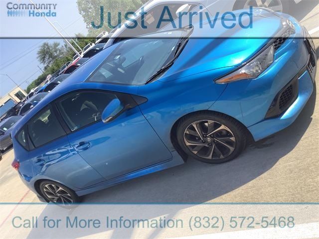 2016 Scion iM Base