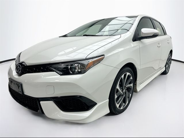 2016 Scion iM Base