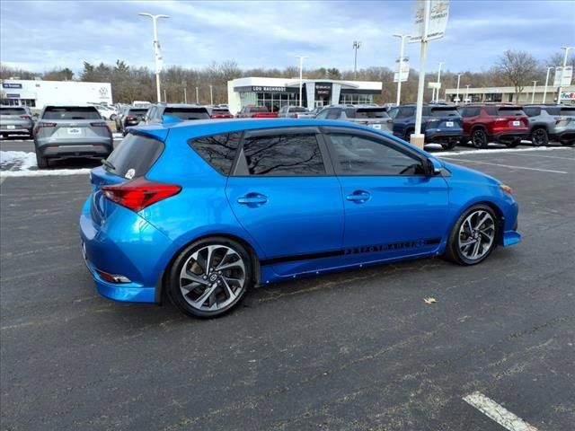 2016 Scion iM Base