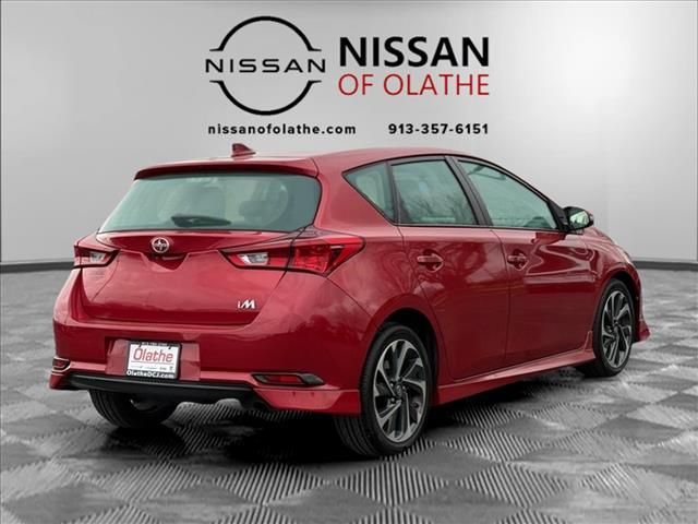 2016 Scion iM Base