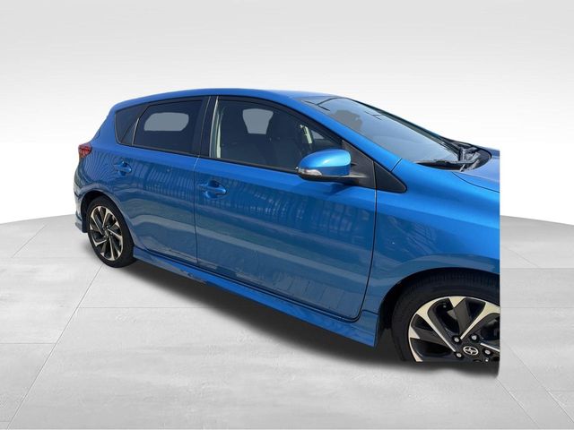 2016 Scion iM Base