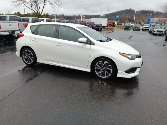 2016 Scion iM Base