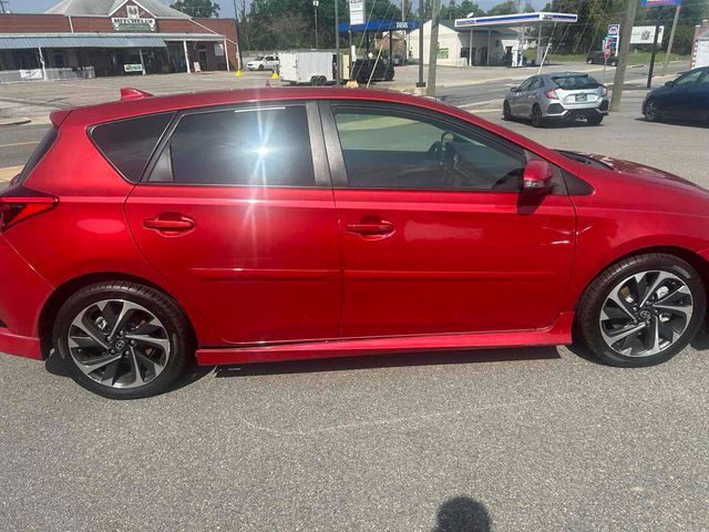 2016 Scion iM Base