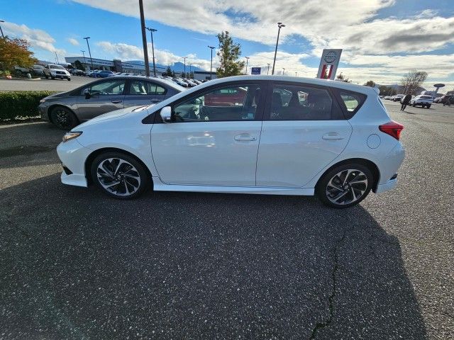 2016 Scion iM Base