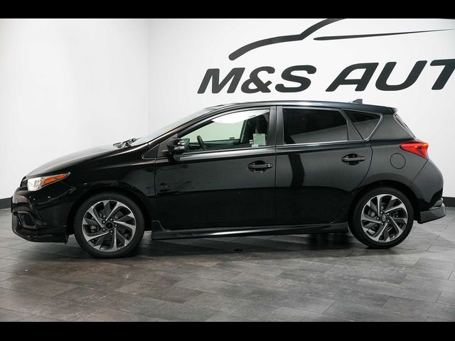2016 Scion iM Base