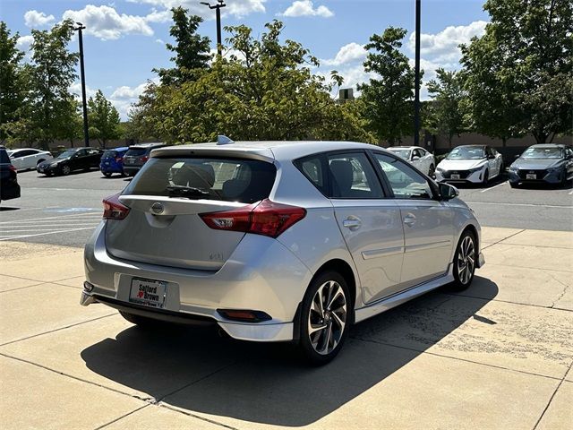 2016 Scion iM Base