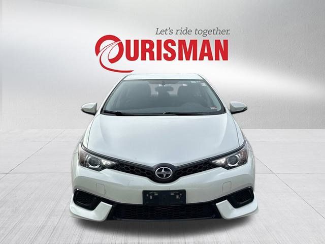 2016 Scion iM Base