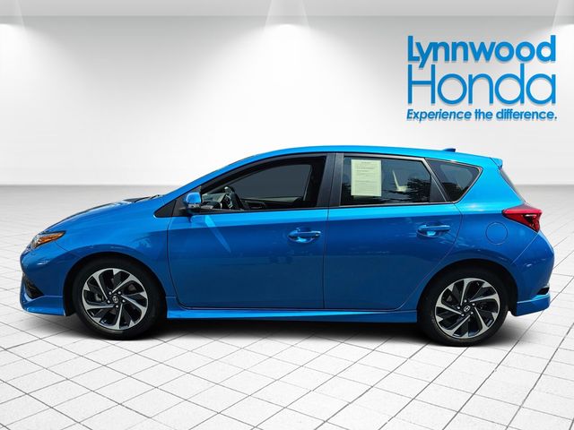 2016 Scion iM Base