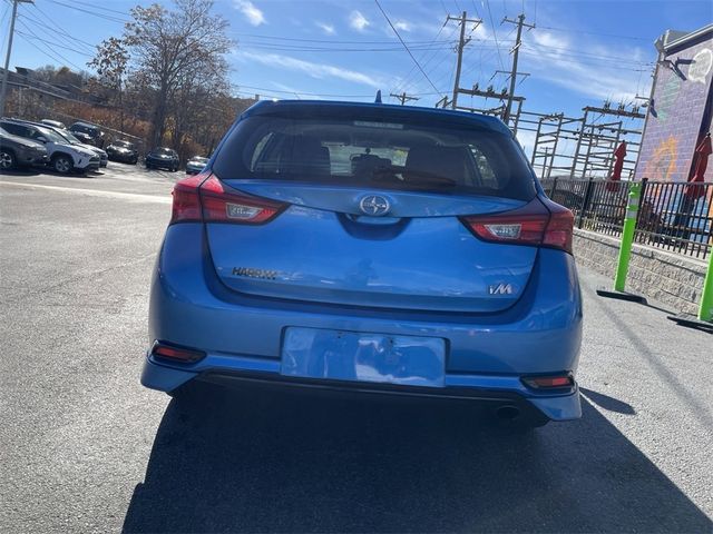 2016 Scion iM Base