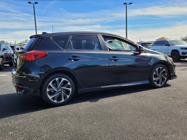 2016 Scion iM Base