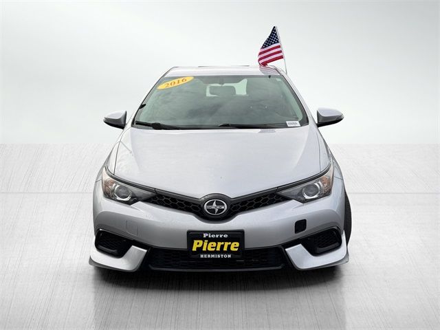 2016 Scion iM Base