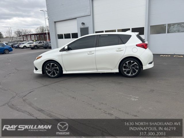 2016 Scion iM Base