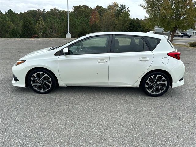 2016 Scion iM Base