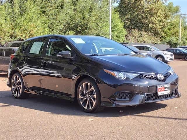 2016 Scion iM Base