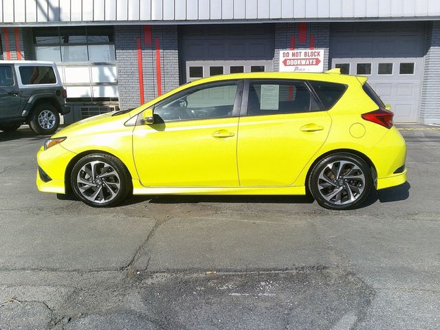 2016 Scion iM Base