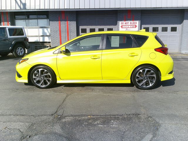 2016 Scion iM Base