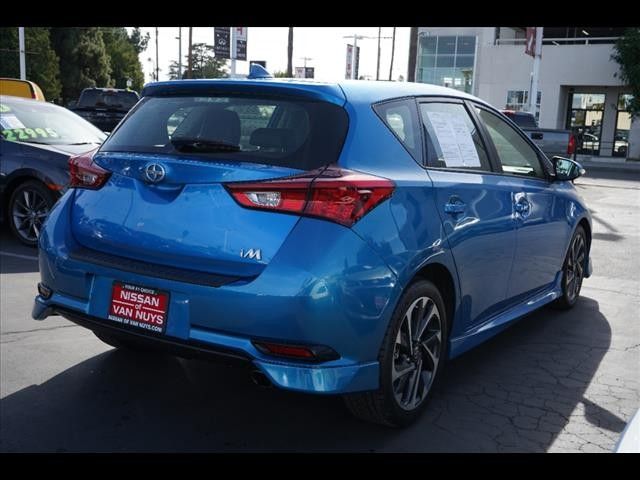 2016 Scion iM Base