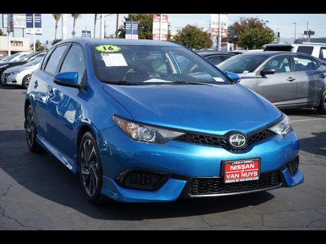 2016 Scion iM Base