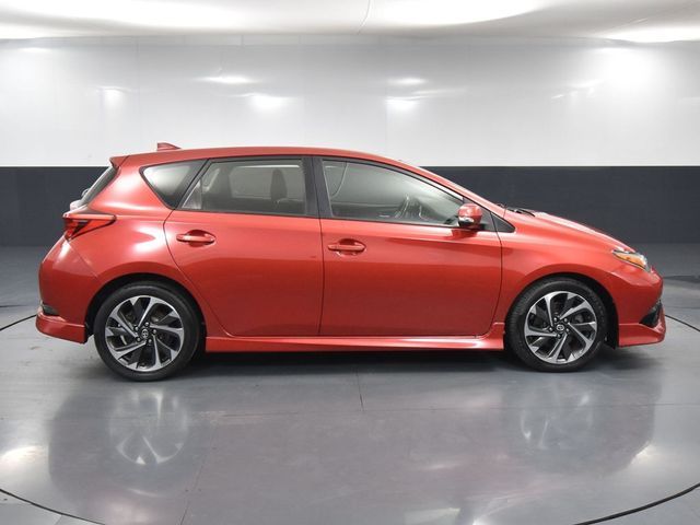 2016 Scion iM Base