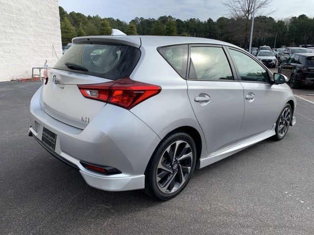 2016 Scion iM Base