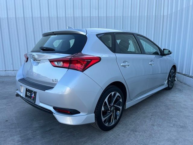 2016 Scion iM Base