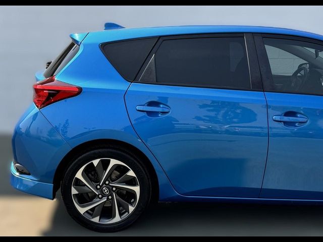 2016 Scion iM Base