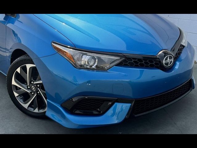 2016 Scion iM Base