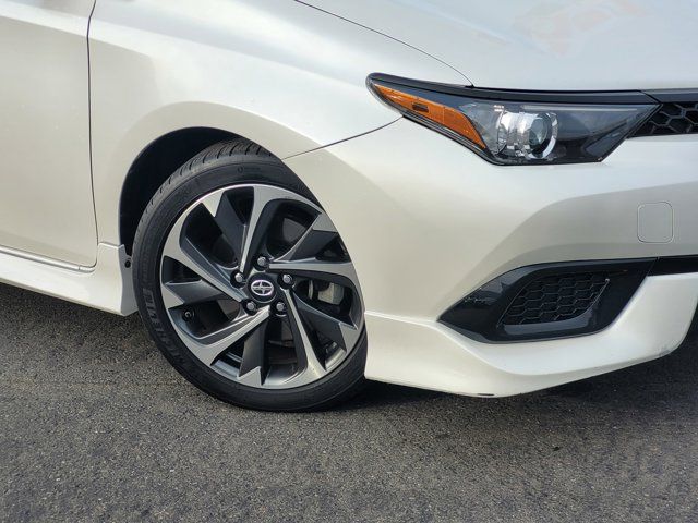 2016 Scion iM Base