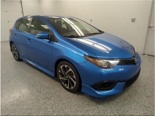 2016 Scion iM Base