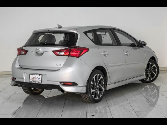2016 Scion iM Base